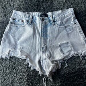 Abercrombie & Fitch High Rise Short